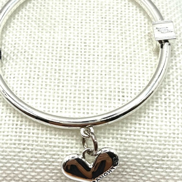 AB Daughter  LOVE Heart ❤️ Charm Bracelet Silver Tone clamper hinged closure - Picture 4 of 9